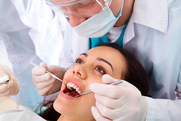 معرفی انواع بهترین مواد و خمیرهای دندانپزشکی