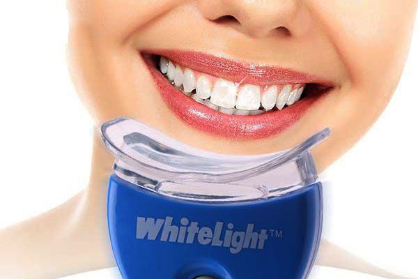بهترین دستگاه های سفید کننده دندان