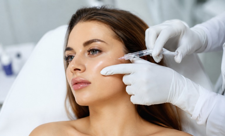 مراقبت‌های بعد از تزریق ژل؛ چگونه از گلوله شدن فیلر جلوگیری کنیم؟